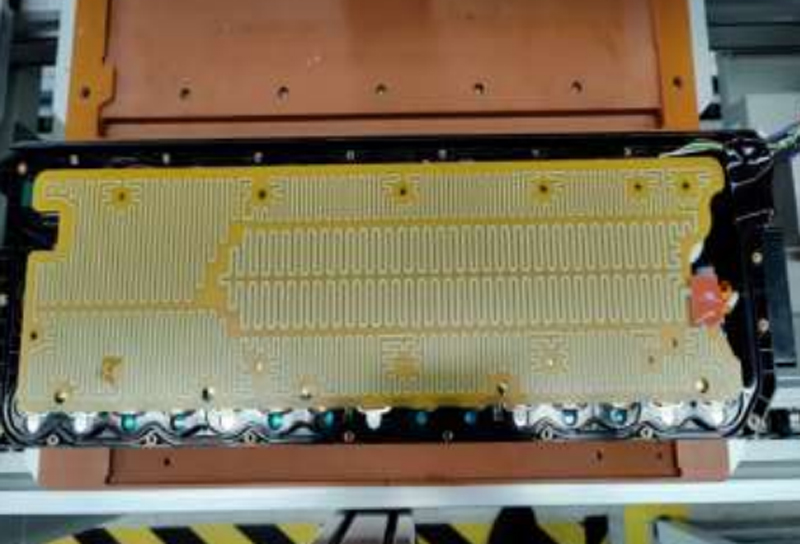 Cylindrical Battery Module Heater